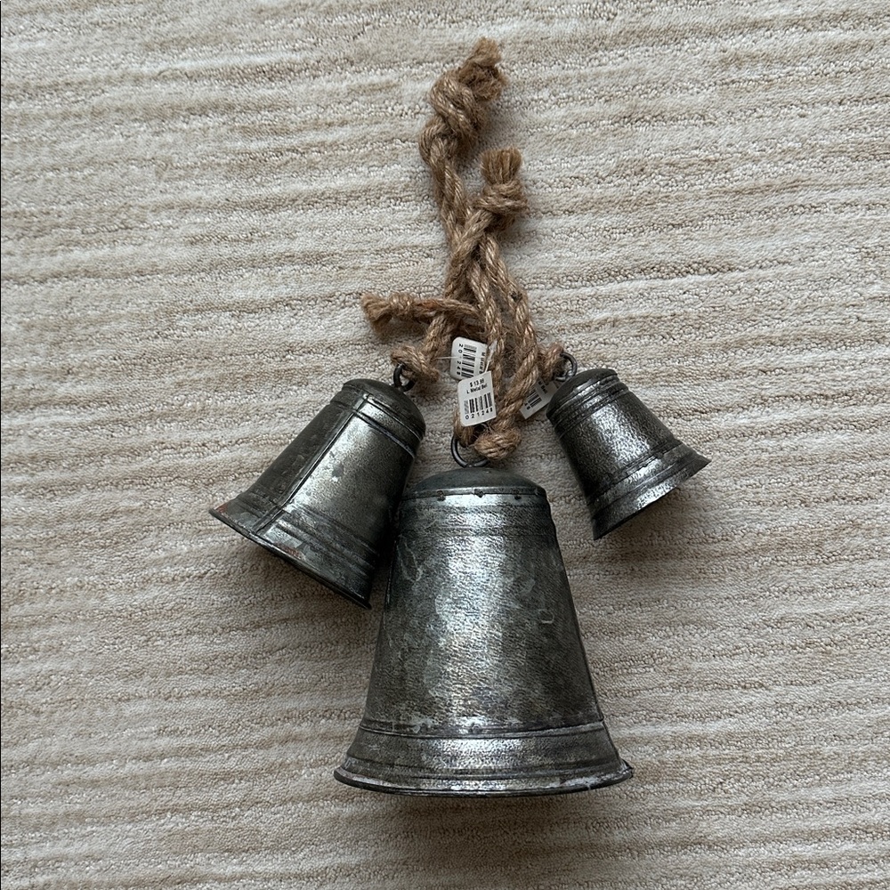 NWT Vintage Bells & Jute Hanger Set Of 3 Trio